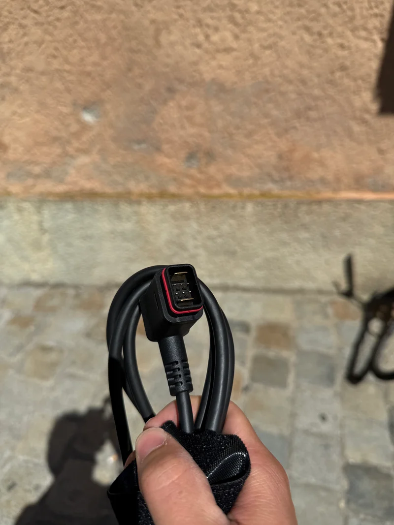 Avinox Fast Charger 508W - Ladegerät Eckiger Stecker (Amflow PR / PR Pro)