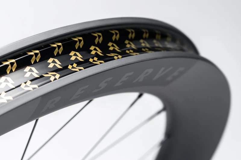 Reserve Turbulent Aero 48|53 GR Carbon Wheelset/Laufradsatz