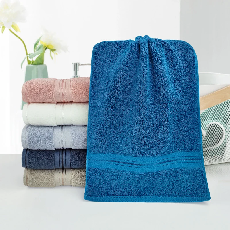 Premium-Frotteehandtuch mit elegantem Streifenmuster Skanto