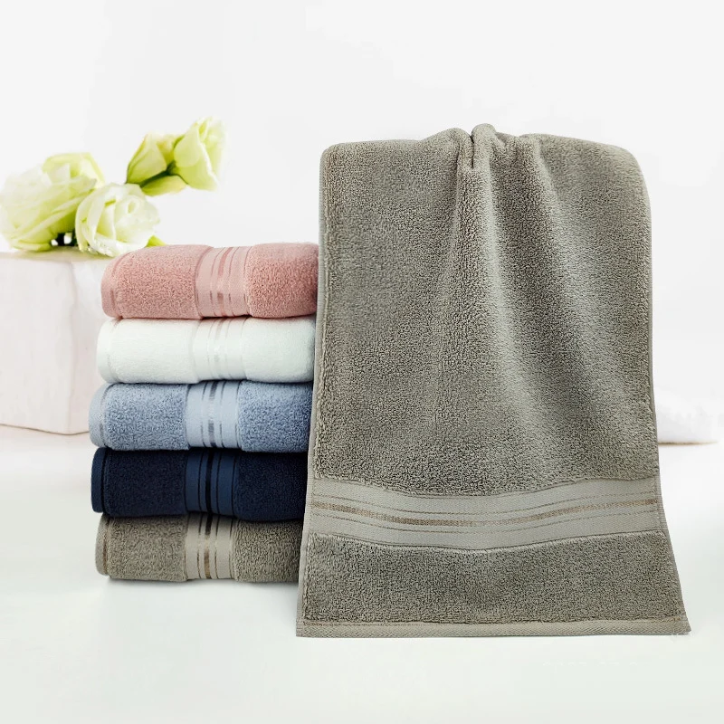 Premium-Frotteehandtuch mit elegantem Streifenmuster Skanto
