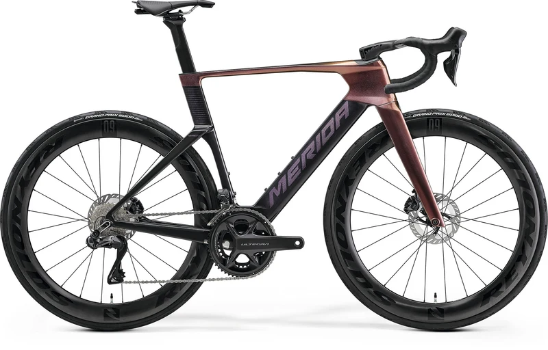 Merida Reacto 8000 2026 | Shimano Ultegra Di2 | Aero Carbon Rennrad | Carbon Laufräder