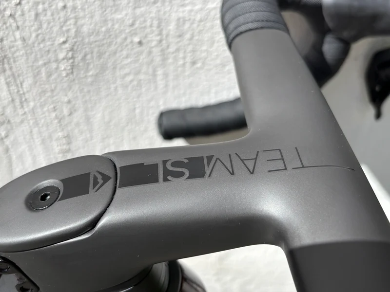 Merida Reacto 6000 2026 | Shimano 105 Di2 | Aero Carbon Rennrad | Carbon Laufräder