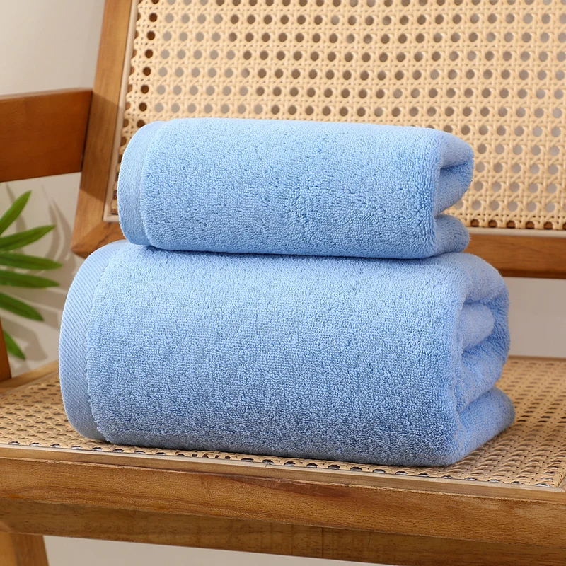Luxuriöses Frotteehandtuch-Set Skanto