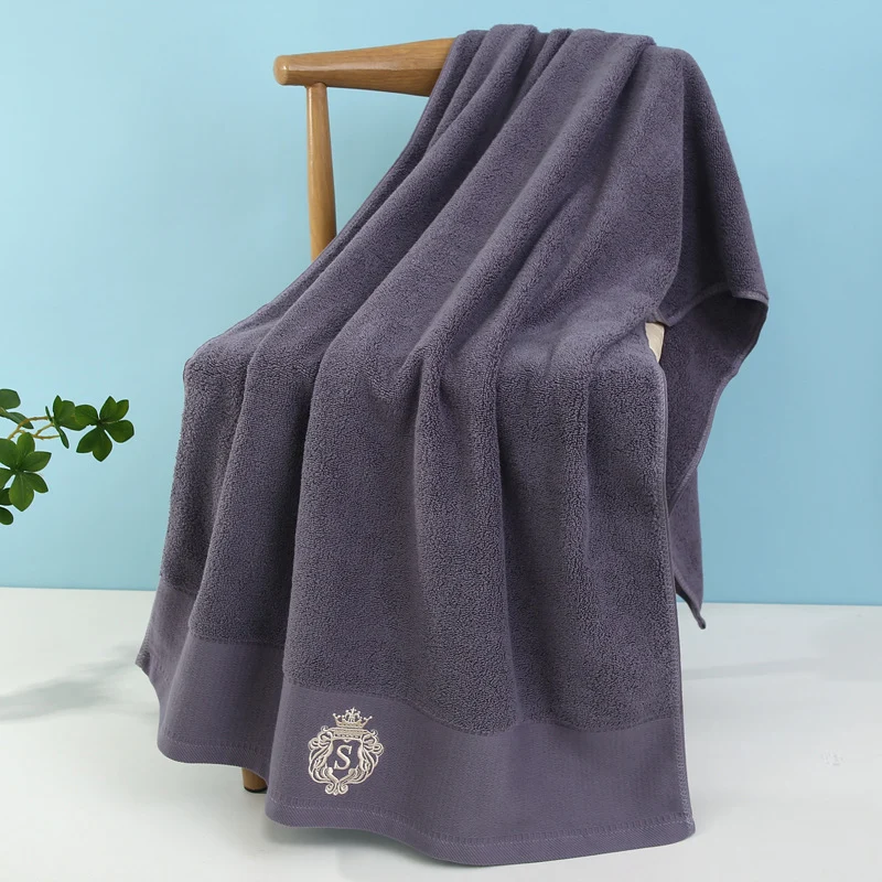 Luxuriöses Frotteehandtuch mit elegantem Design Skanto