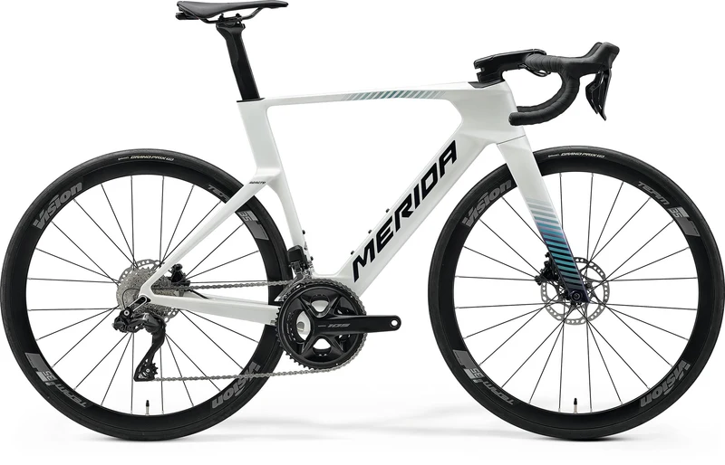 Merida Reacto 5000 2026 | Shimano 105 Di2 | Aero Carbon Rennrad