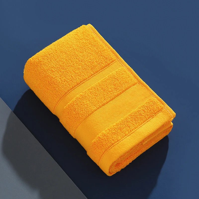 Hochwertiges Frottee-Handtuch mit luxuriösem Design Skanto