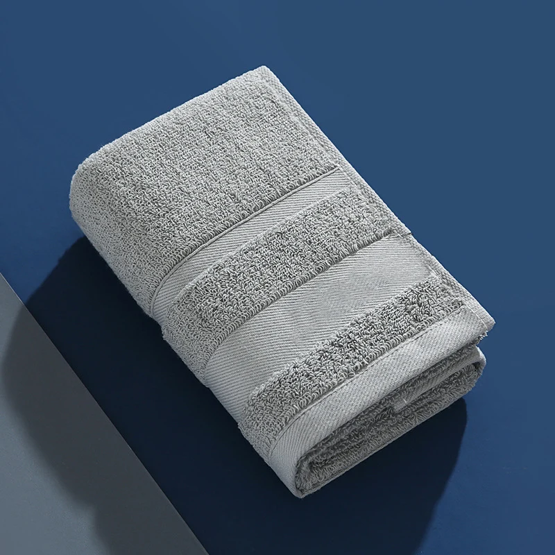 Hochwertiges Frottee-Handtuch mit luxuriösem Design Skanto