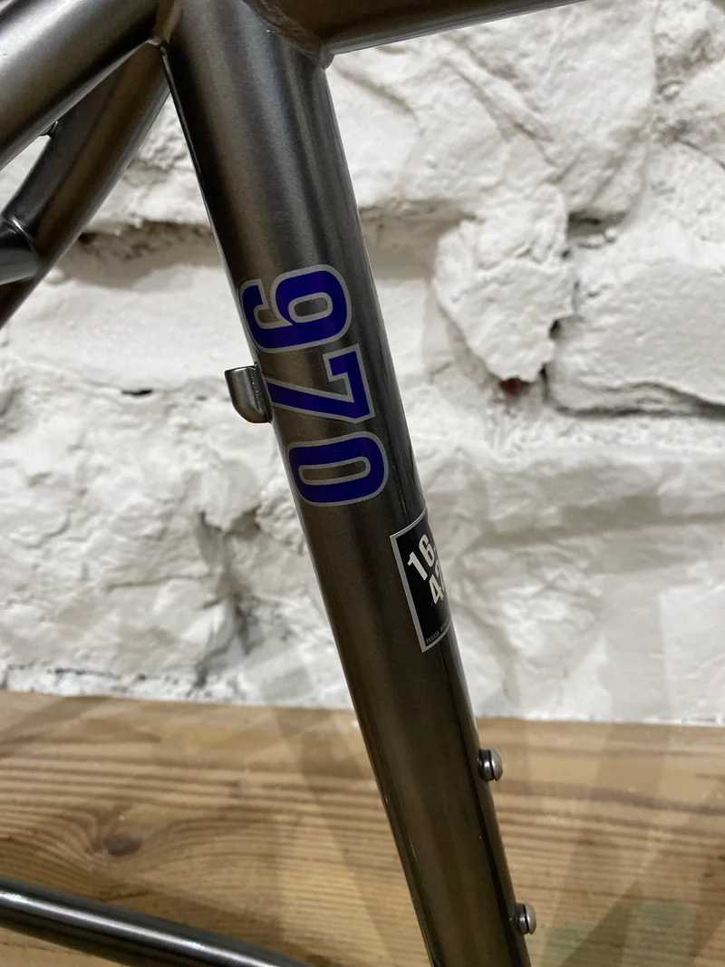 Singletrack ZX 970 grau