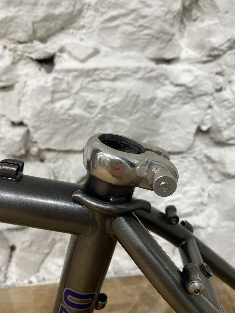 Singletrack ZX 970 grau