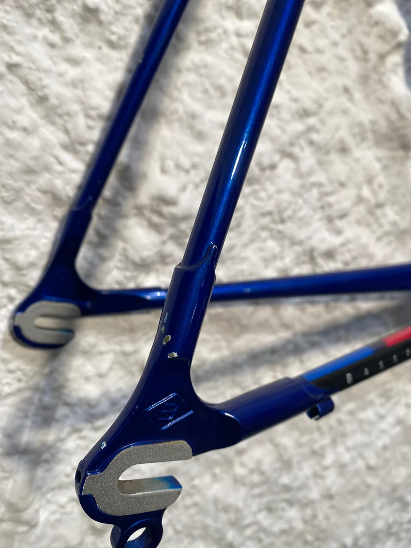 Viper frame blue with silver flames