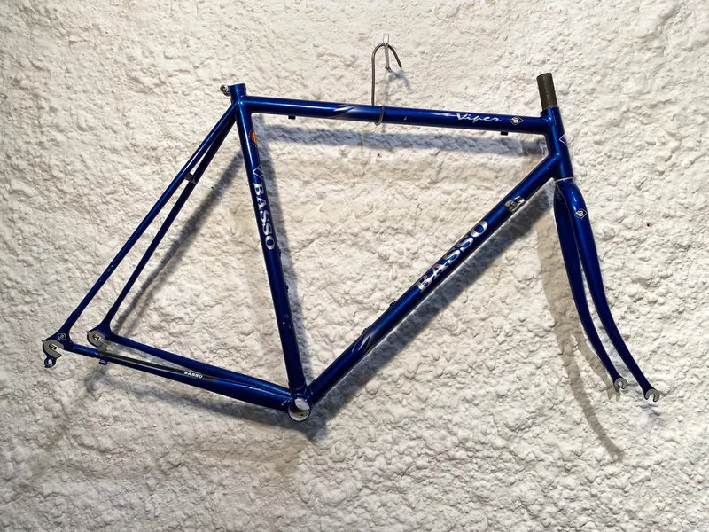 Viper frame blue with silver flames