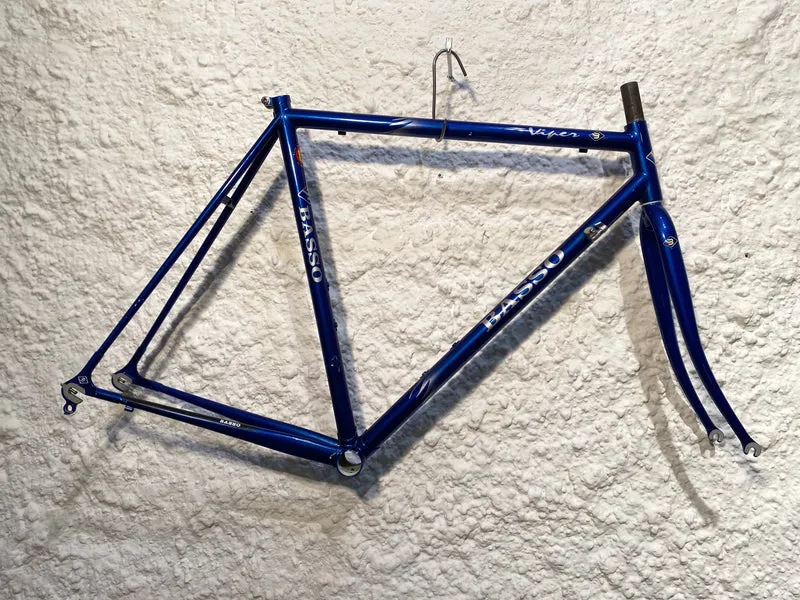 Viper frame blue with silver flames