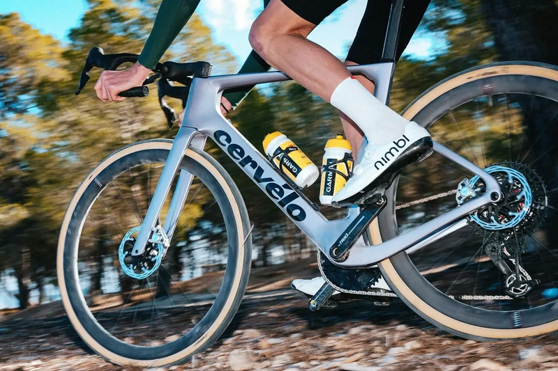 Cervelo Aspero-5 | SRAM Force E1