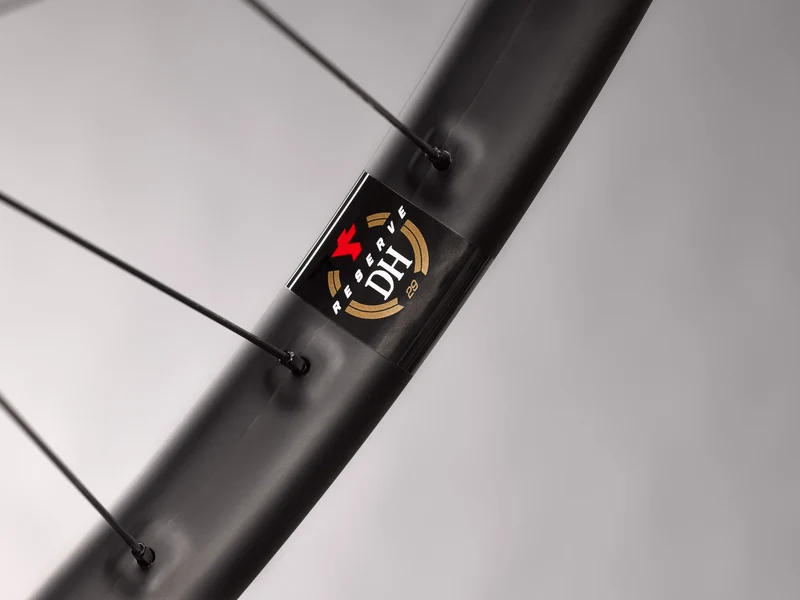 Reserve 31|DH Carbon Wheelset/Laufradsatz