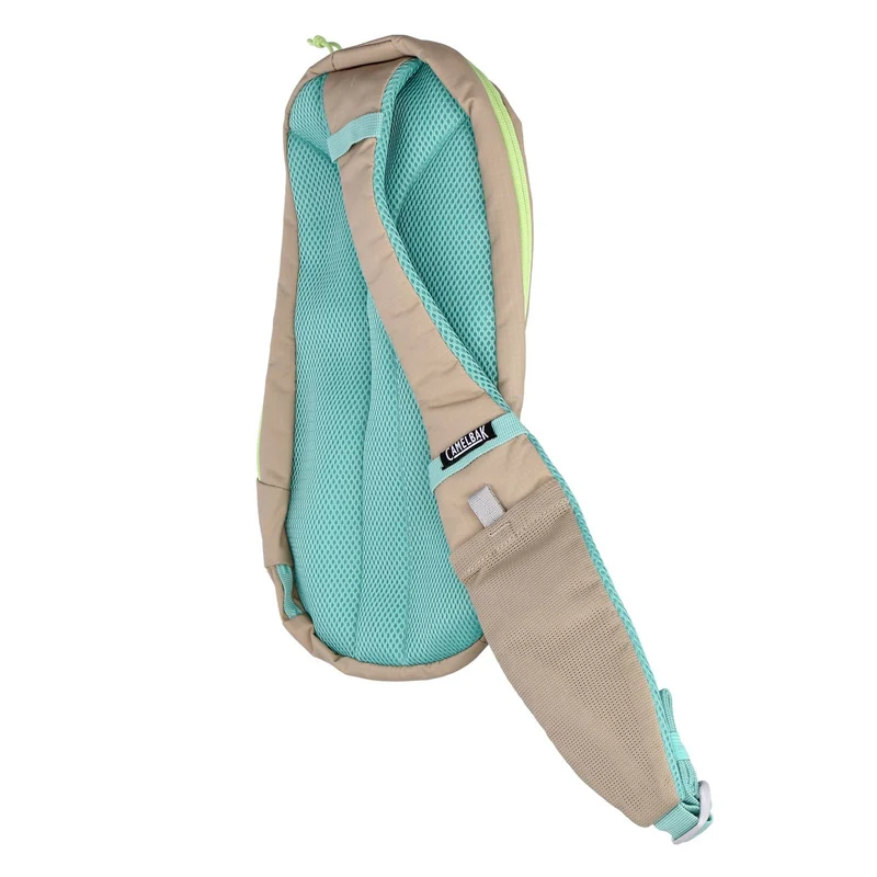 CamelBak Sandstone 2.0 Rucksack + Trinkflasche Sling 8 ARETE