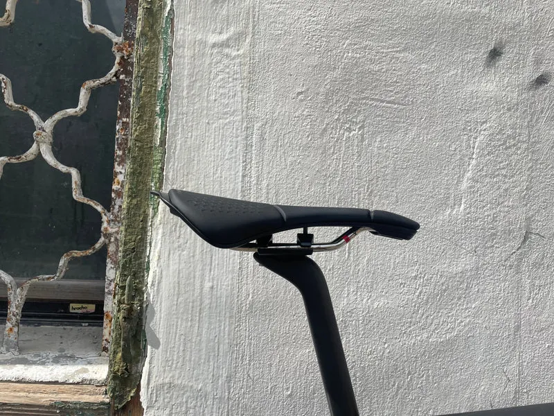 R5 Five Black Ultegra Di2