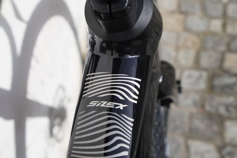 Silex 700 II 2025 SILK BLACK (GREY)