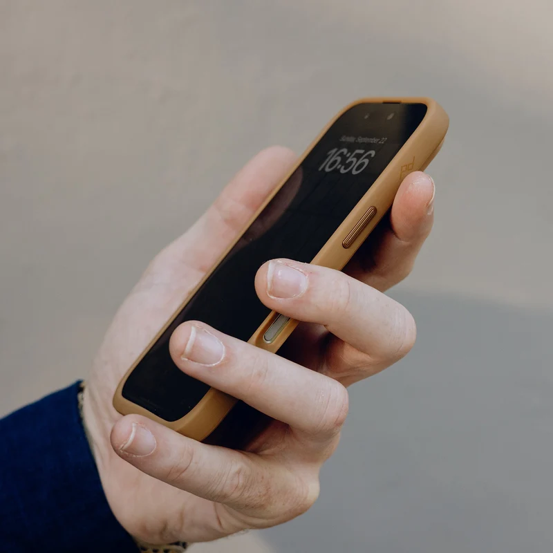 Everyday Clarino Case | iPhone 16 Pro Max | Tan | PD Certified