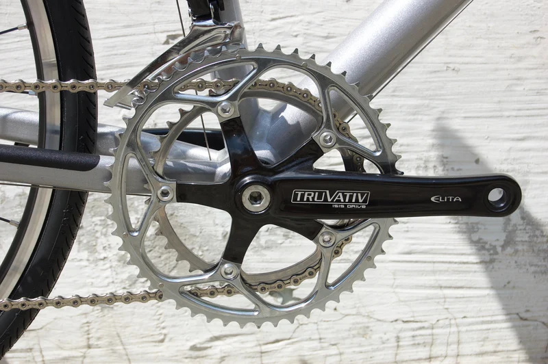 Evergreen and classic bike: Cannondale H800