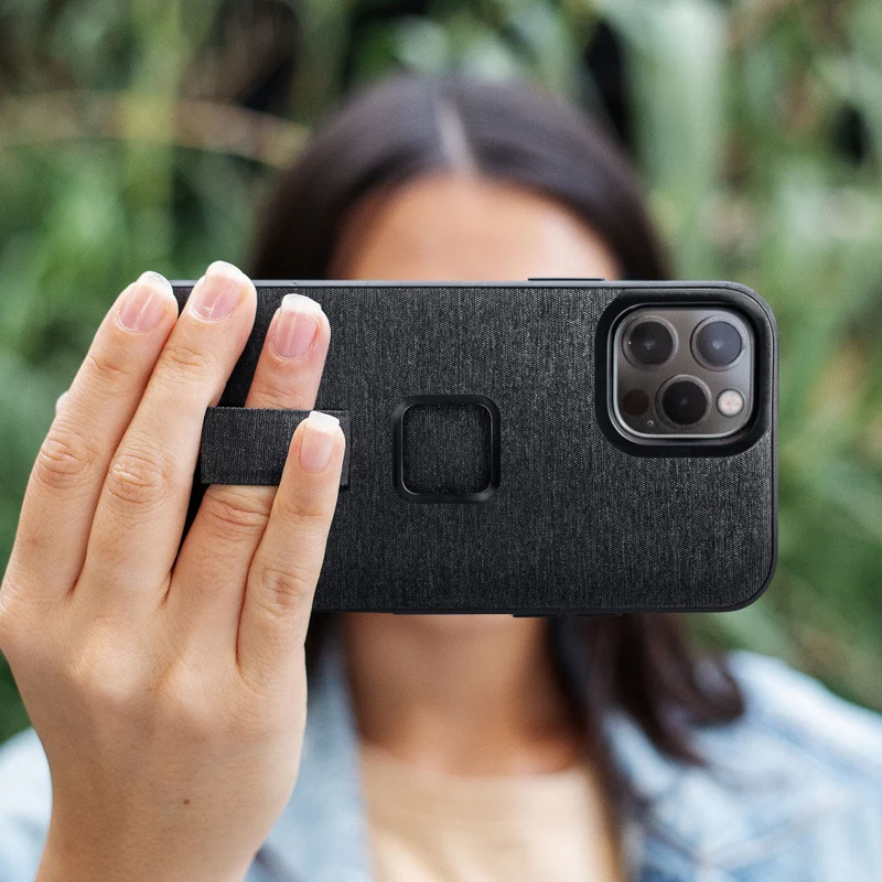 SlimLink Loop Case | iPhone 12 & 12 Pro | Charcoal