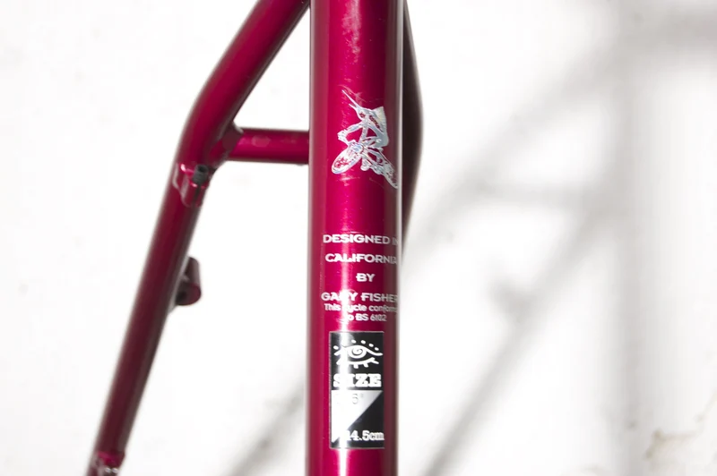 Montare Violet
