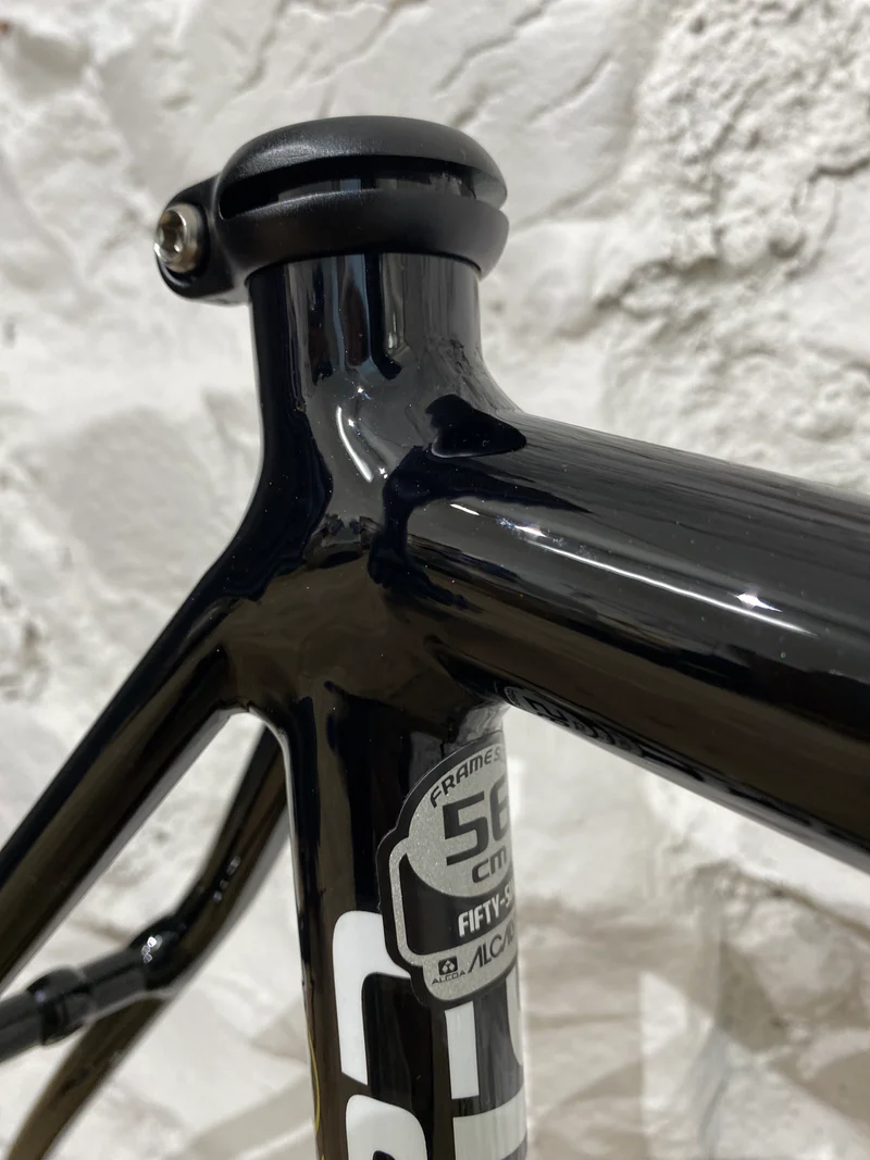 Optimo R1000 frameset