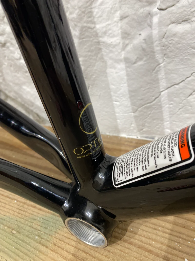 Optimo R1000 frameset