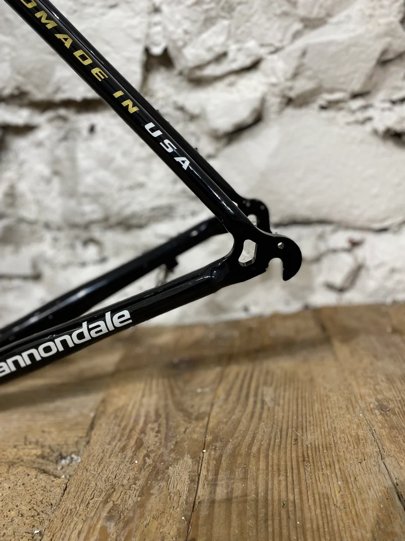 Optimo R1000 frameset