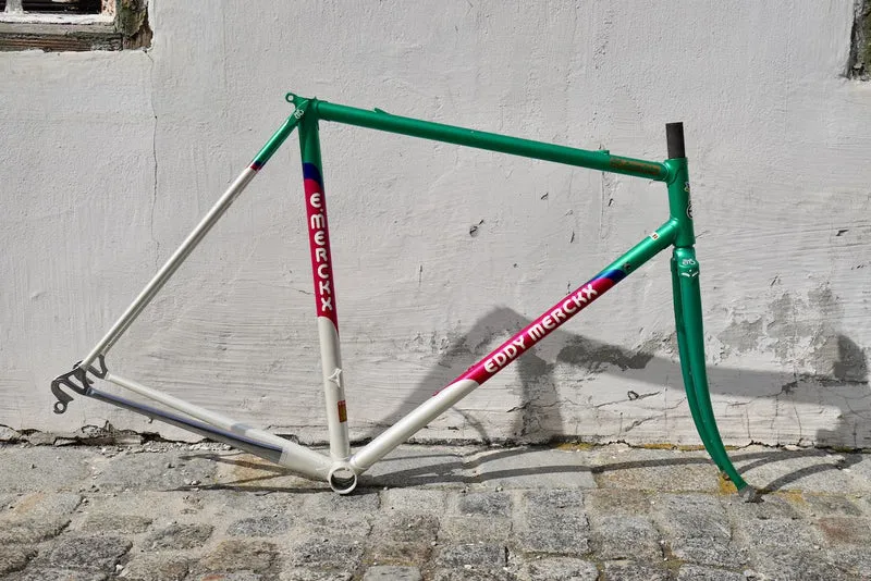 Corsa Extra Racingframe