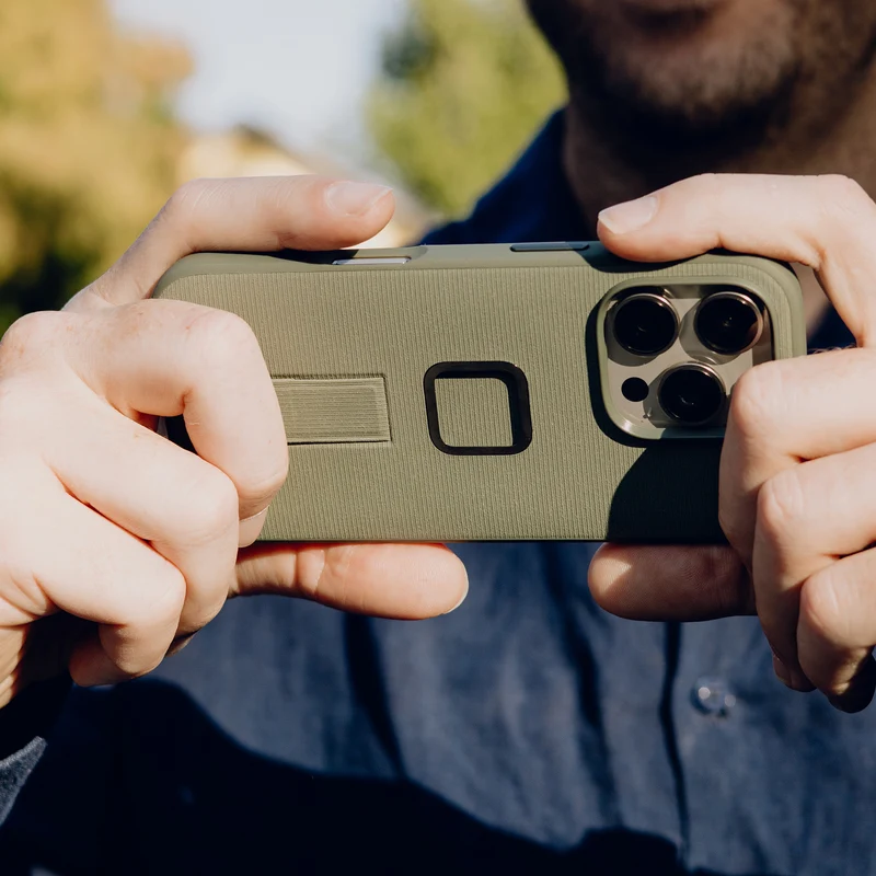 SlimLink Loop Case | iPhone 16 Pro | Sage