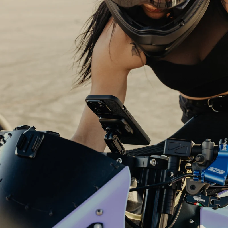 Motorcycle Stem Mount | Charging Qi2
