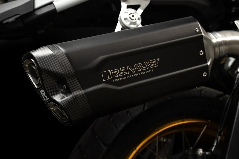 Slip on silencer F 900 GS REMUS 8 2.0