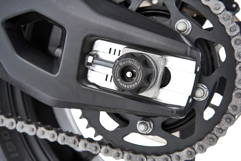 Wunderlich âDOUBLESHOCKâ axle protection pads S 1000 XR / M 1000 XR