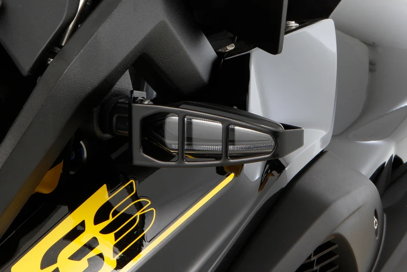 Indicator protection bar for LED multifunctional indicator