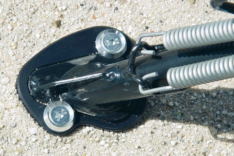 Side stand enlarger