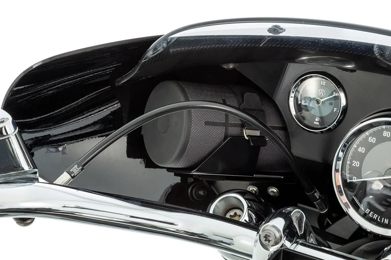 Wunderlich loudspeaker/bottle holder for HIGHWAY cockpit fairing R 18