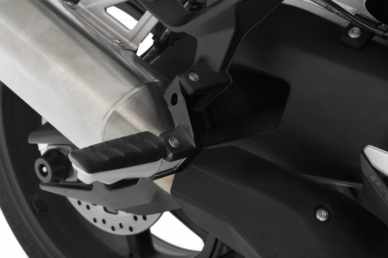 Wunderlich passenger footrest lowering kit
