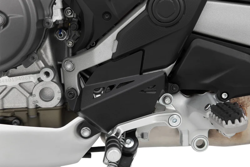 Wunderlich protective cover shift mechanism