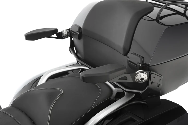 Wunderlich passenger armrests