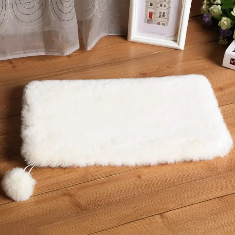 Weiches Hundebett mit Kunstfellmatte