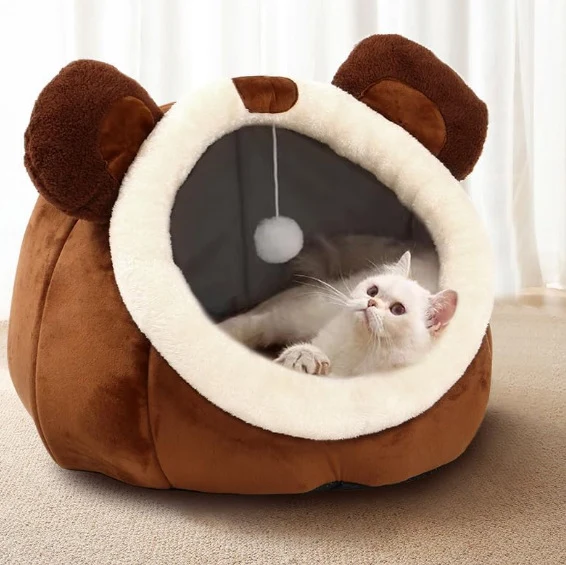 Plüsch-Hundebett mit Bären-Thema als Katzenversteck