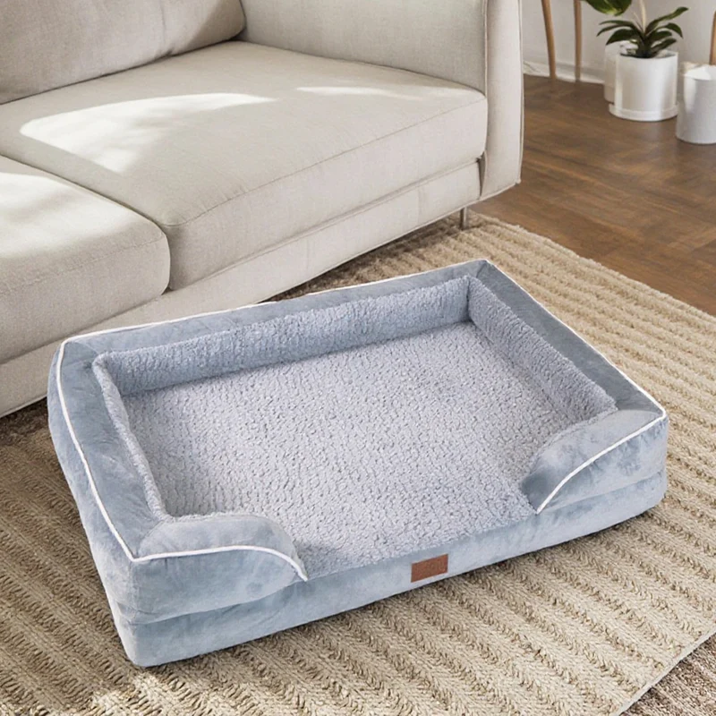 Rechteckiges gepolstertes Hundebett