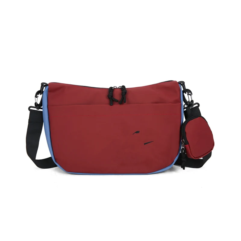 Praktische Umhängetasche mit zusätzlichen Taschen Skanto