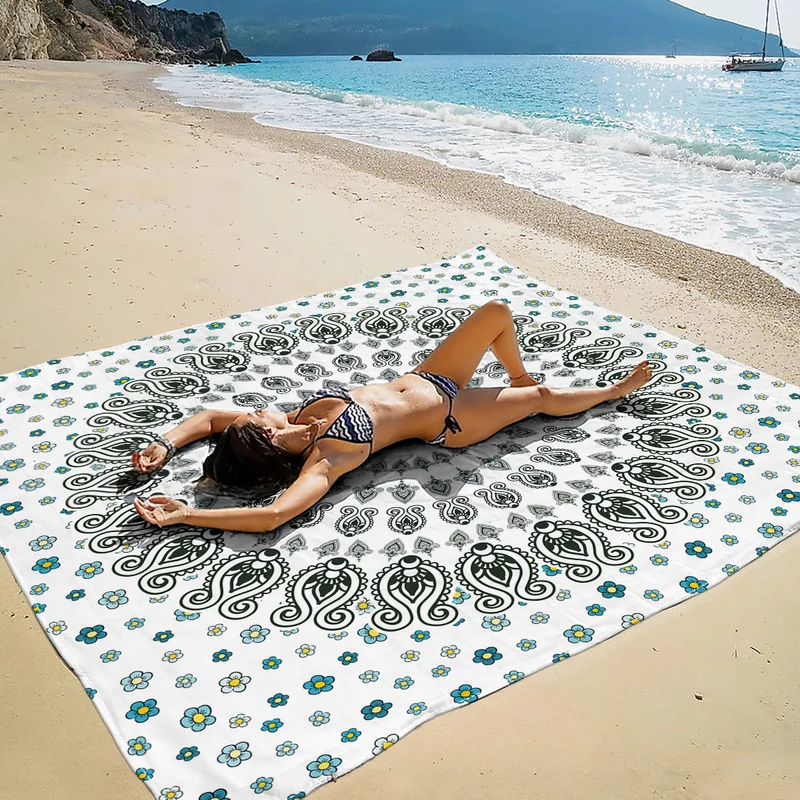 Strandmatte mit Mandala-Design Skanto