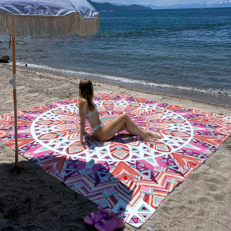 Strandmatte mit Mandala-Design Skanto