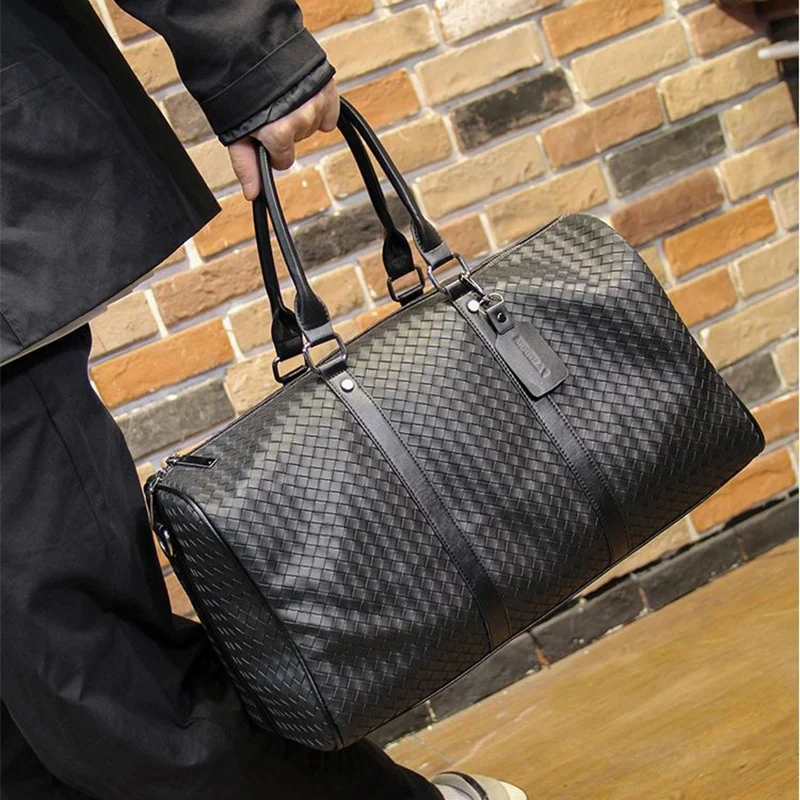 Stilvolle und geräumige Reisetasche im eleganten Flechtdesign Skanto
