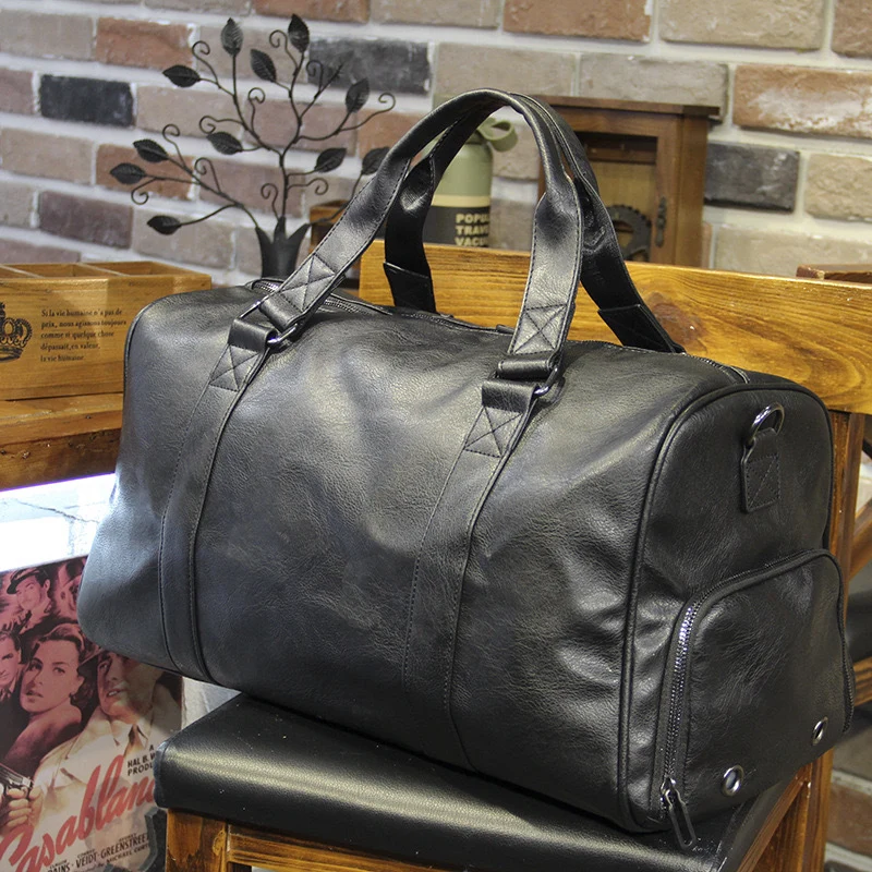 Stylische Reisetasche aus hochwertigem Kunstleder Skanto