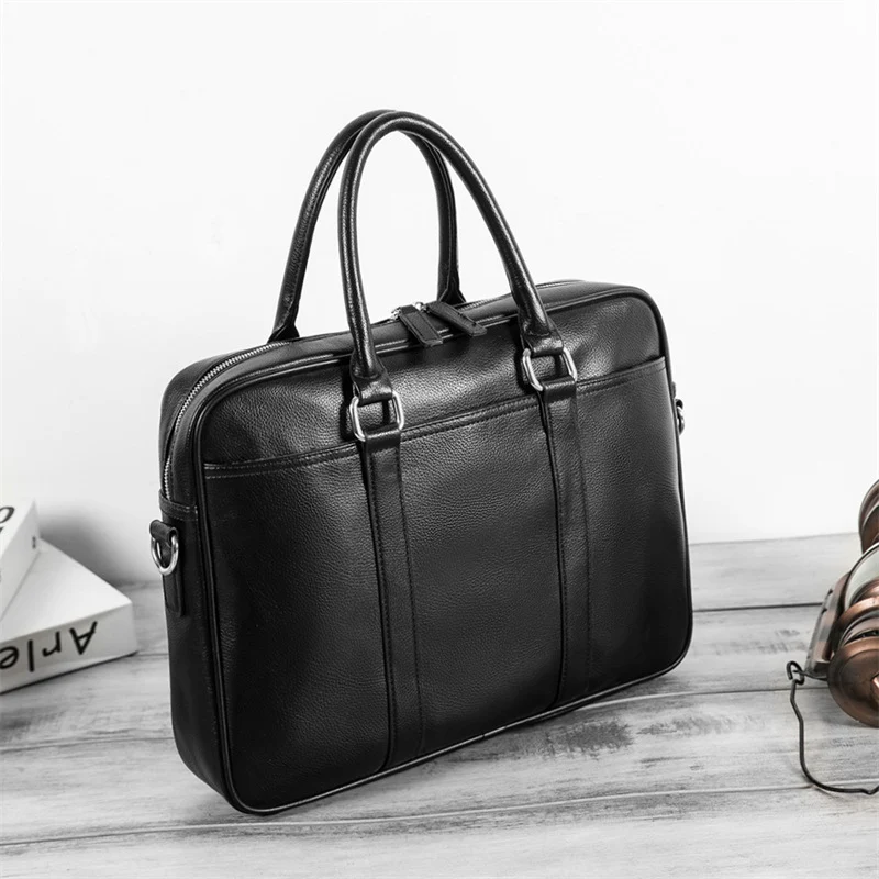 Elegante Laptoptasche im minimalistischen Design Skanto