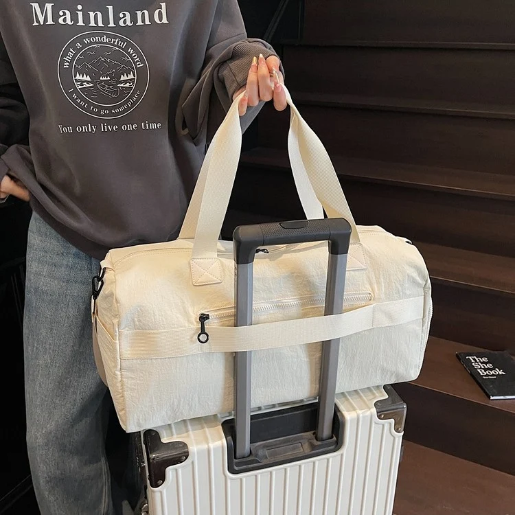 Sportliche Reisetasche mit mehreren Trageoptionen Skanto