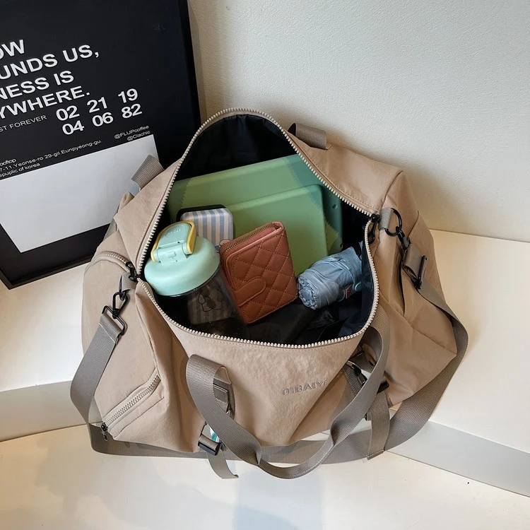 Sportliche Reisetasche mit mehreren Trageoptionen Skanto
